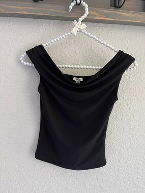 Garage Black Off-Shoulder Stretch Camisole XS